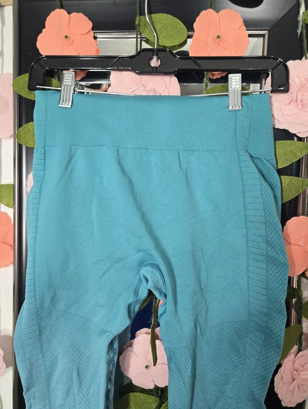 Fresought Women Sports Leggings Sz Large Ombre Blue